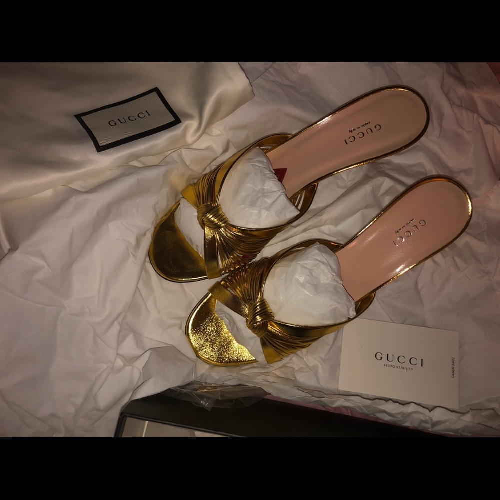 Gucci Crawford Mid-heel Metallic Leather Sandals Gold